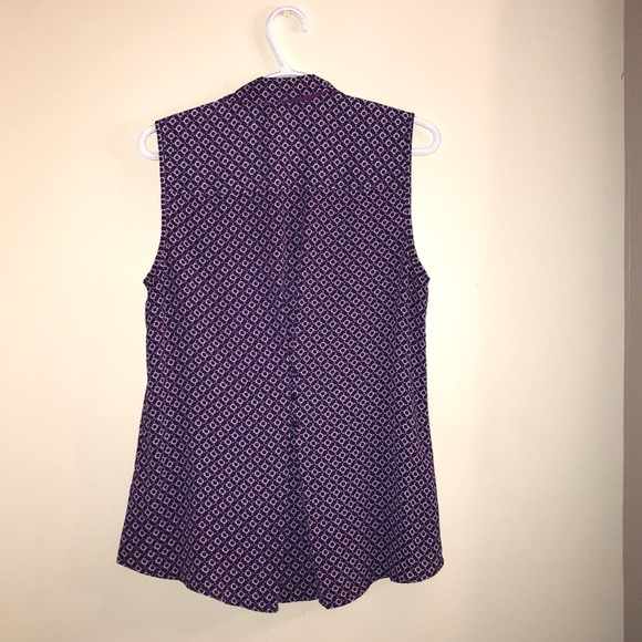 Reitmans Sleeveless Blouse - Picture 2 of 5